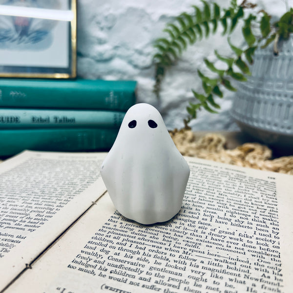 Ghostly Spectre Ornament - Ghost ornament in gift box